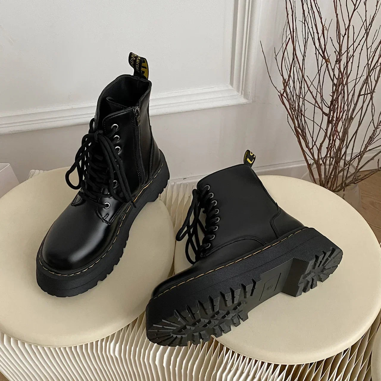 Bota Feminina Cano Curto Quebec