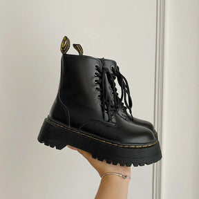 Bota Feminina Cano Curto Quebec
